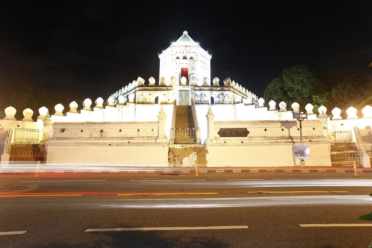 Banglumpoo Place Banguecoque Exterior foto